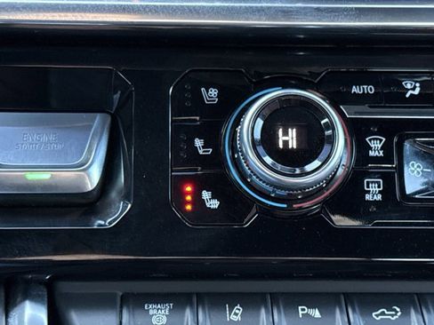 Used 2024 GMC Sierra 2500 Denali Ultimate image 23