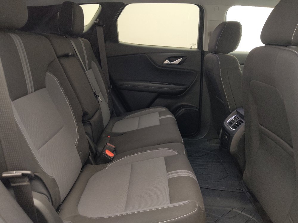 Used 2024 Chevrolet Blazer LT w/ Convenience Package FWD image 19