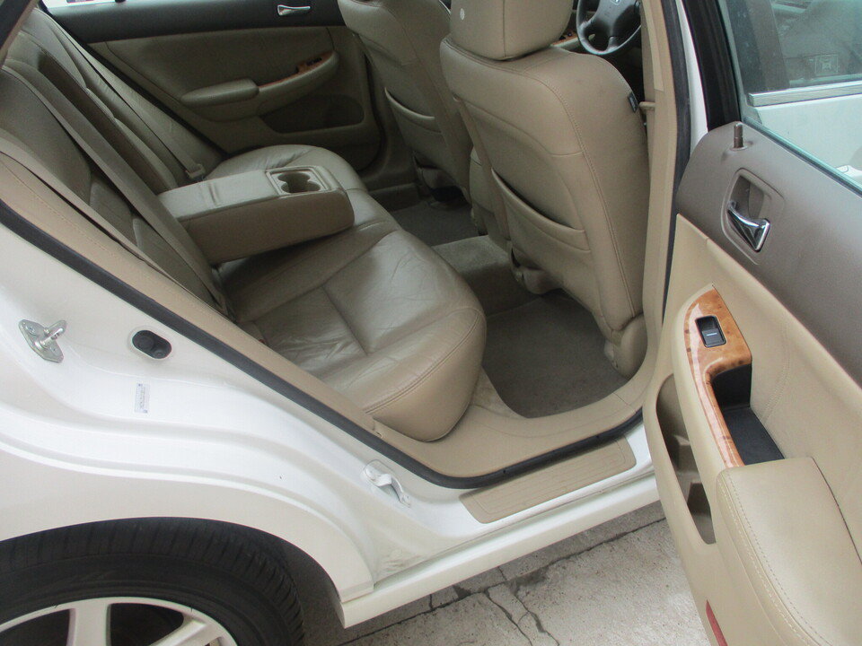 Used 2003 Honda Accord EX image 21