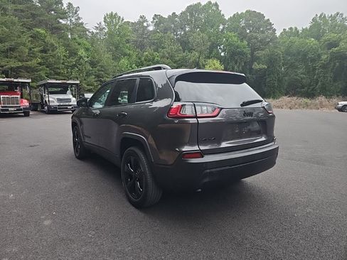 Used 2023 Jeep Cherokee Altitude Lux AWD/4WD image 7