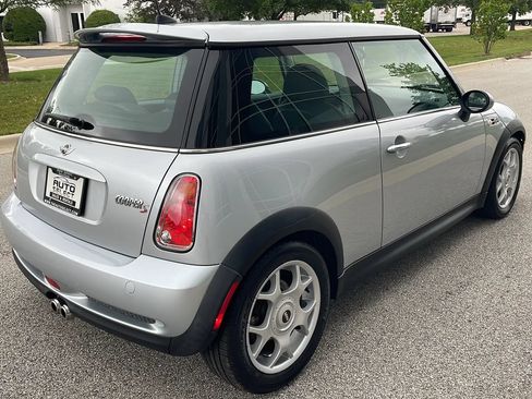 Used 2006 MINI Cooper S FWD image 6