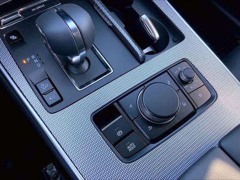 New 2026 MAZDA CX-90 Plug-In Hybrid w/ Premium Plus image 16