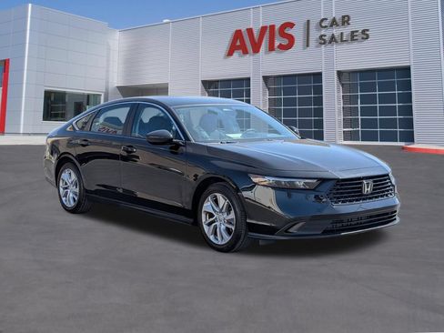 Used 2025 Honda Accord LX image 3