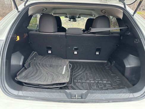 Used 2024 Subaru Crosstrek 2.0i image 18
