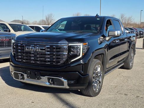 Certified 2024 GMC Sierra 1500 Denali Ultimate AWD/4WD image 3