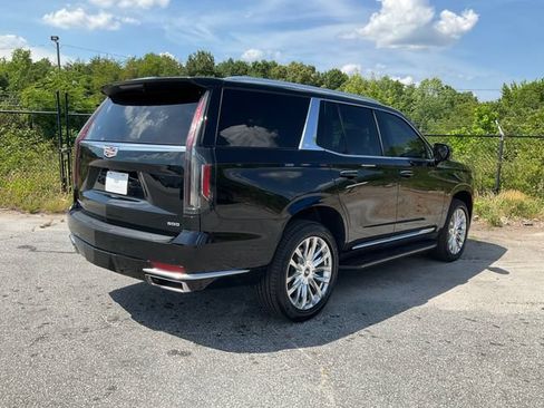 Used 2023 Cadillac Escalade Premium Luxury RWD image 27