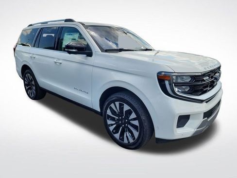 New 2025 Ford Expedition Platinum w/ Driver's Package image 7