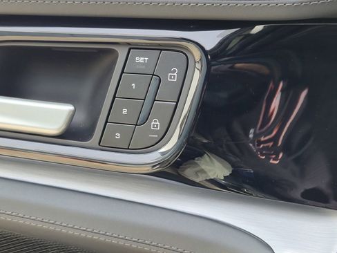 Certified 2024 Porsche Panamera 4 AWD/4WD image 21