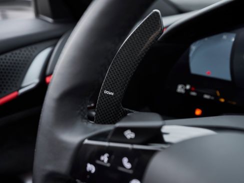 Used 2024 Ferrari Roma Spider image 51