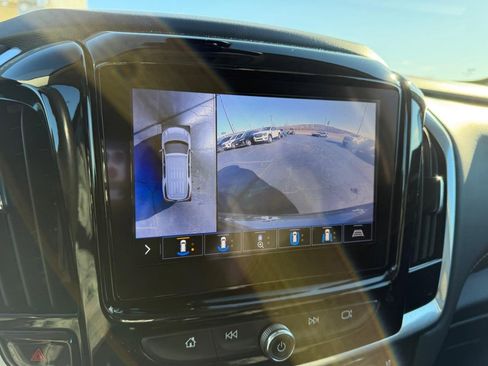 Used 2020 Chevrolet Traverse Premier image 26