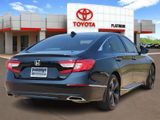 Used 2018 Honda Accord Touring image 4