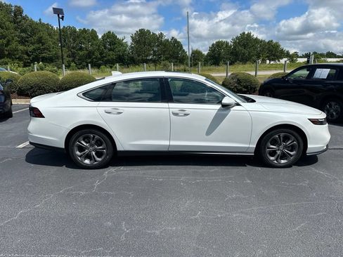 Certified 2023 Honda Accord EX image 2