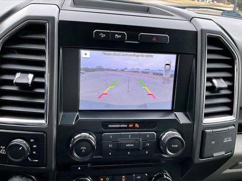 Used 2017 Ford F150 XLT w/ Equipment Group 302A Luxury image 19