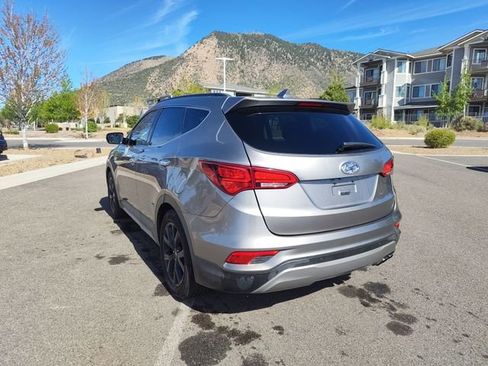 Used 2017 Hyundai Santa Fe Sport FWD image 5
