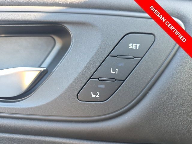 Certified 2023 Nissan Rogue SL w/ SL Premium Package AWD/4WD image 19