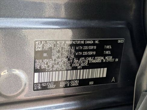 Used 2023 Toyota RAV4 XLE Premium image 25