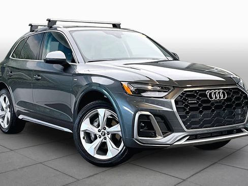 Used 2023 Audi Q5 2.0T Premium Plus w/ Premium Plus Package AWD/4WD image 3