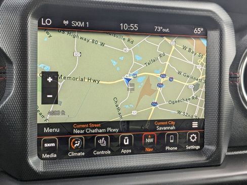 Used 2020 Jeep Gladiator Rubicon AWD/4WD image 25