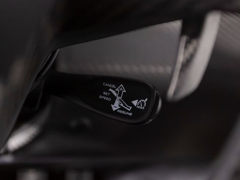 Used 2014 McLaren P1 image 30