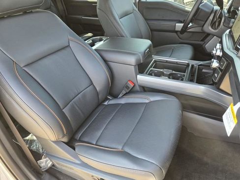 New 2026 Ford F250 Lariat w/ Lariat Premium Package image 30