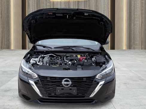 Used 2025 Nissan Sentra SV w/ Trunk Package FWD image 12