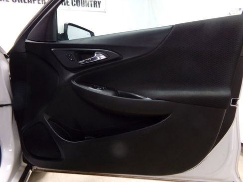 Used 2023 Chevrolet Malibu LT w/ Driver Confidence Package image 7