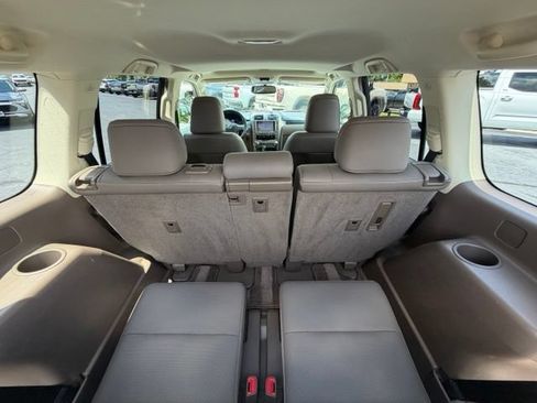Used 2016 Lexus GX 460 w/ Navigation Package AWD/4WD image 10