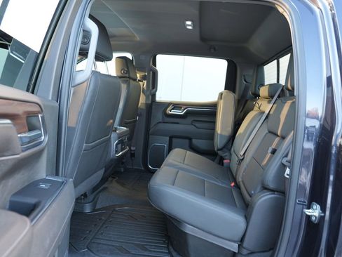 Used 2023 GMC Sierra 1500 SLT w/ SLT Premium Package image 21