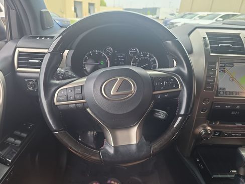 Used 2021 Lexus GX 460 Premium w/ Premium Package AWD/4WD image 17