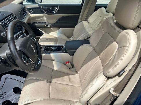 Used 2020 Lincoln Continental Reserve AWD/4WD image 12