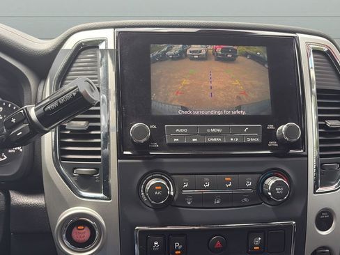 Used 2021 Nissan Titan SV w/ Accessory Utility Package AWD/4WD image 21