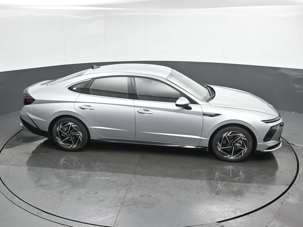 New 2026 Hyundai Sonata SEL FWD image 35