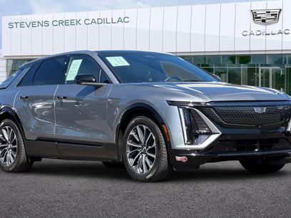 New 2024 Cadillac Lyriq Sport