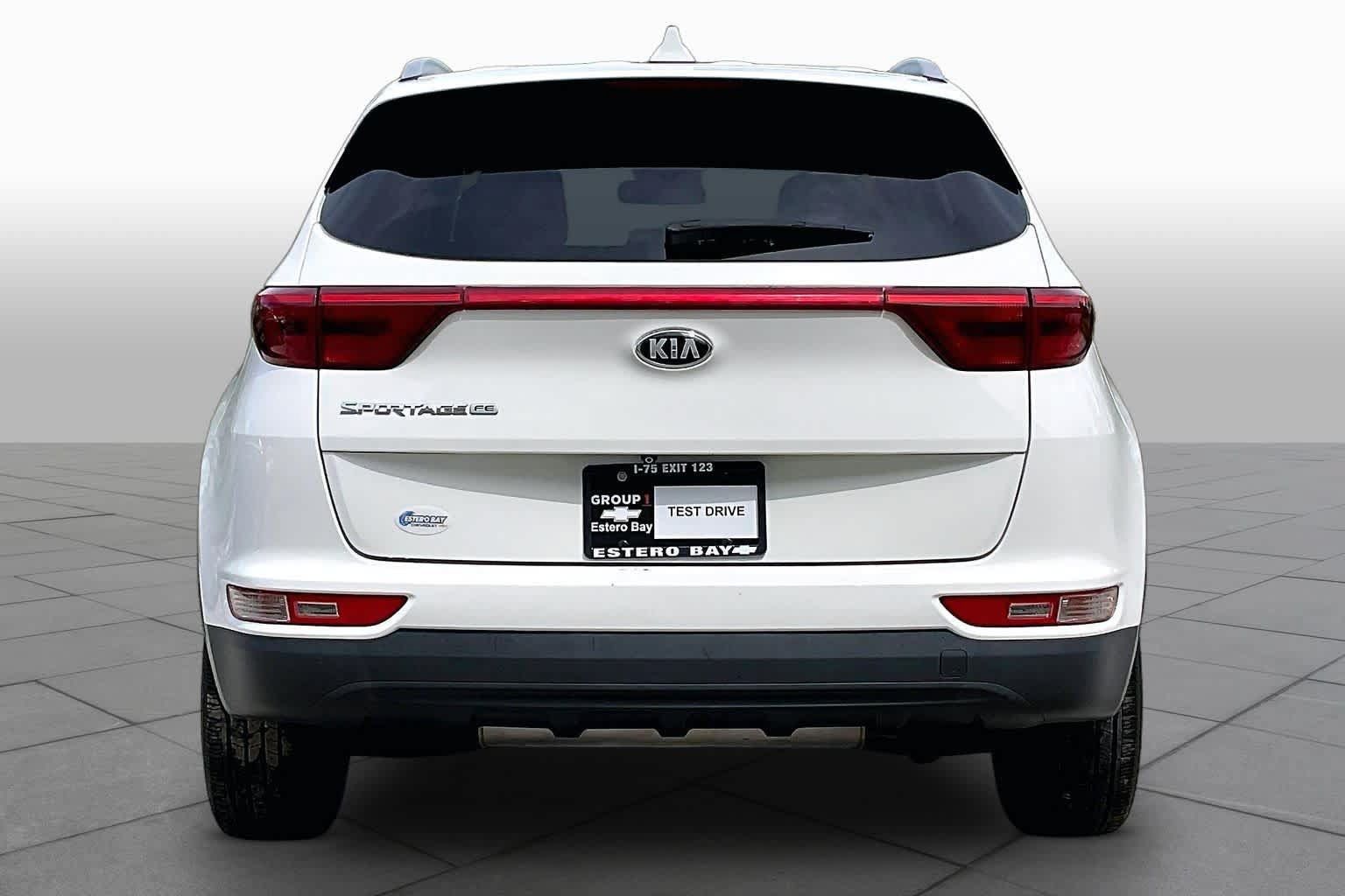 Used 2019 Kia Sportage LX w/ Option Group 017 FWD image 5