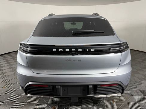 New 2025 Porsche Macan 4 Electric image 6