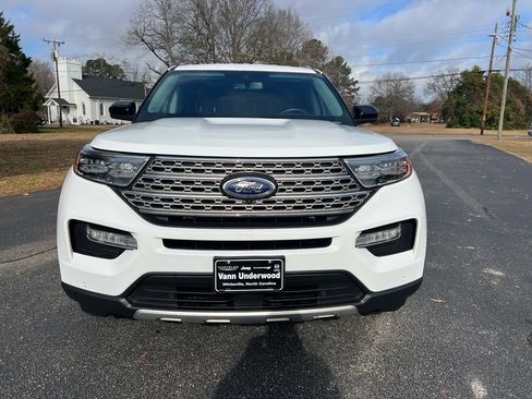 Used 2024 Ford Explorer Limited image 16