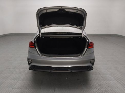 Used 2023 Kia Forte LXS w/ LXS Technology Package image 29