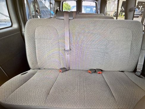 Used 2025 Chevrolet Express 3500 LS image 10