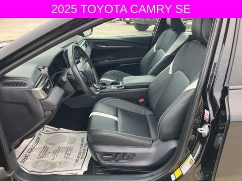 Used 2025 Toyota Camry SE FWD image 24