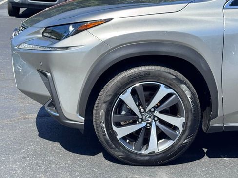 Used 2018 Lexus NX 300h AWD w/ Premium Package image 40