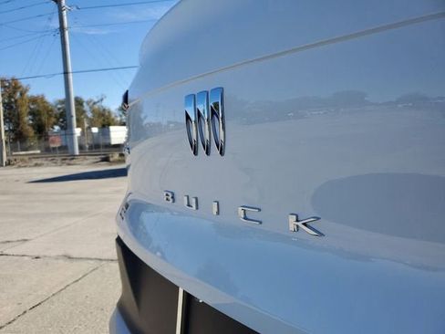 New 2026 Buick Envista Preferred w/ Convenience II Package image 7