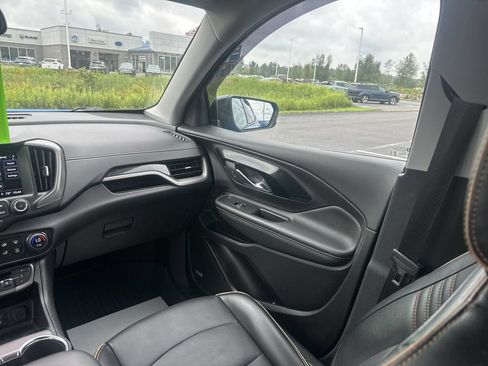 Used 2024 GMC Terrain AT4 w/ Infotainment Package II AWD/4WD image 11