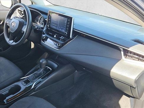 Used 2020 Toyota Corolla LE w/ LE Premium Package FWD image 27