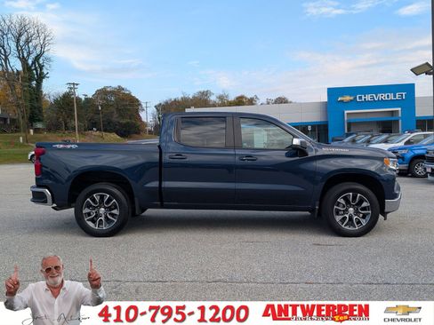 Certified 2022 Chevrolet Silverado 1500 LT image 2