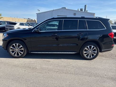 Used 2013 Mercedes-Benz GL 320 BlueTEC 4MATIC image 2