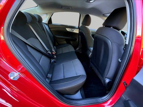 Used 2024 Kia Forte LXS FWD image 26
