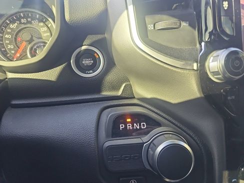 Used 2025 RAM 1500 Lone Star RWD image 19