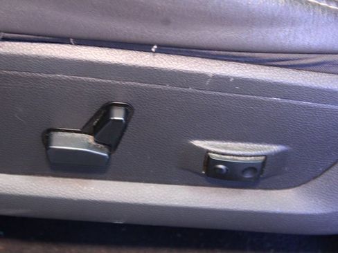 Used 2010 Dodge Ram 1500 Truck Sport image 17