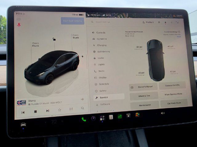 Used 2024 Tesla Model Y Performance AWD/4WD image 56
