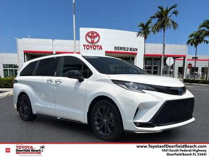 Used 2025 Toyota Sienna XSE